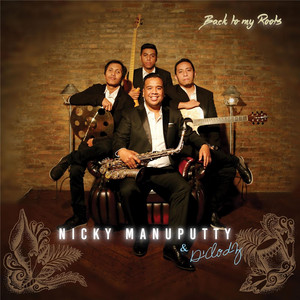 Download Lagu Nicky Manuputty, D'clodz - Bulan Pake Payong MP3 Download Lagu Nicky Manuputty, D'clodz - Bulan Pake Payong MP3