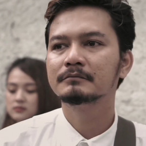 Download Lagu Bonet Less, Manda Rose - Suara Dari Langit MP3 Download Lagu Bonet Less, Manda Rose - Suara Dari Langit MP3