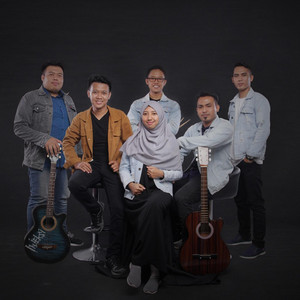 Download Lagu Injeksi Band - Senja MP3 Download Lagu Injeksi Band - Senja MP3