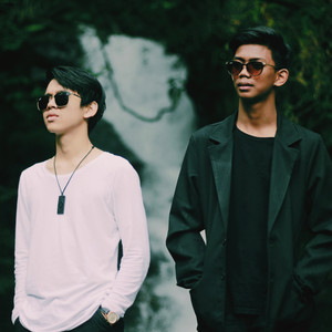 Download Lagu Albyan, Fredy - Cinta Sesaat MP3 Download Lagu Albyan, Fredy - Cinta Sesaat MP3