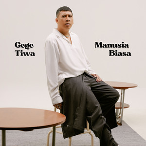 Download Lagu Gege Tiwa - Manusia Biasa MP3 Download Lagu Gege Tiwa - Manusia Biasa MP3