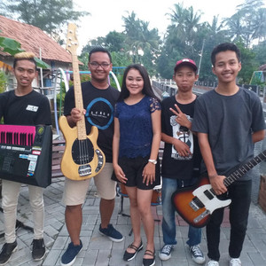 Download Lagu Derradru - Cukup Semene MP3 Download Lagu Derradru - Cukup Semene MP3