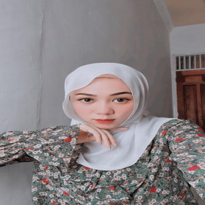 Download Lagu Fauzana - Kurelakan Engkau Pergi MP3 Download Lagu Fauzana - Kurelakan Engkau Pergi MP3