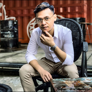 Download Lagu Allesandro - Petang MP3 Download Lagu Allesandro - Petang MP3