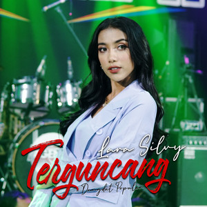 Download Lagu Lara Silvy - Terguncang MP3 Download Lagu Lara Silvy - Terguncang MP3
