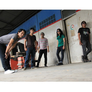 Download Lagu Wayang - Tak Selamanya MP3 Download Lagu Wayang - Tak Selamanya MP3