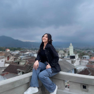 Download Lagu Difarina Indra - Nemen MP3 Download Lagu Difarina Indra - Nemen MP3