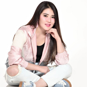 Download Lagu Via Vallen - Cidro MP3 Download Lagu Via Vallen - Cidro MP3