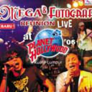 Download Lagu Mega - Sekuntum Bunga Sakura Di Guran Sahara (Live) MP3 Download Lagu Mega - Sekuntum Bunga Sakura Di Guran Sahara (Live) MP3
