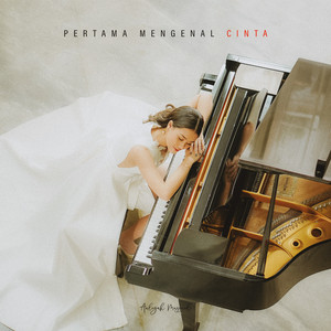 Download Lagu Aaliyah Massaid - Pertama Mengenal Cinta MP3 Download Lagu Aaliyah Massaid - Pertama Mengenal Cinta MP3