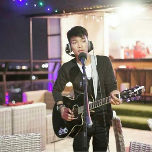 Download Lagu Tri ayu - Tuhan Jagakan Dia - Live Acoustic MP3