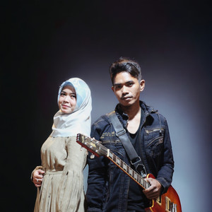 Download Lagu Aliah Pamungkas, Hardi R.F - Kembali Untuk ku MP3 Download Lagu Aliah Pamungkas, Hardi R.F - Kembali Untuk ku MP3