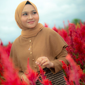 Download Lagu Nazia Marwiana - Menuju Bahagia MP3 Download Lagu Nazia Marwiana - Menuju Bahagia MP3