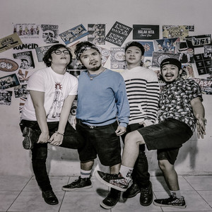 Download Lagu Punxgoaran - Anak Toba - Salang-Salang MP3 Download Lagu Punxgoaran - Anak Toba - Salang-Salang MP3