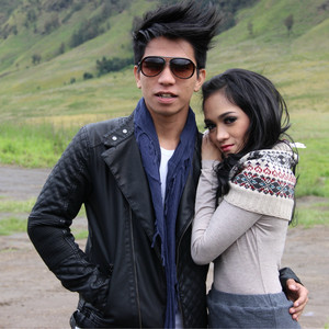 Download Lagu Candy Fiequria, Ifan Govinda - Saling Percaya MP3 Download Lagu Candy Fiequria, Ifan Govinda - Saling Percaya MP3