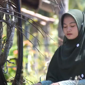 Download Lagu Revina Alvira - Jera MP3 Download Lagu Revina Alvira - Jera MP3