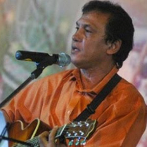Download Lagu Franky Sahilatua - Perahu Retak MP3 Download Lagu Franky Sahilatua - Perahu Retak MP3