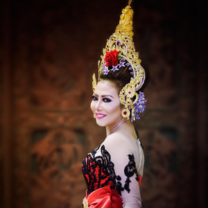 Download Lagu Galuh Bilen - Pegat Nyambung MP3 Download Lagu Galuh Bilen - Pegat Nyambung MP3