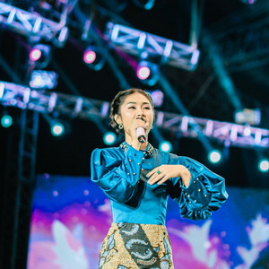 Download Lagu dike sabrina - Kelangan MP3 Download Lagu dike sabrina - Kelangan MP3