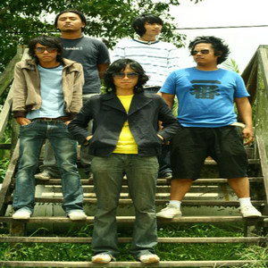 Download Lagu Grey Sky Morning - Pancaroba MP3 Download Lagu Grey Sky Morning - Pancaroba MP3