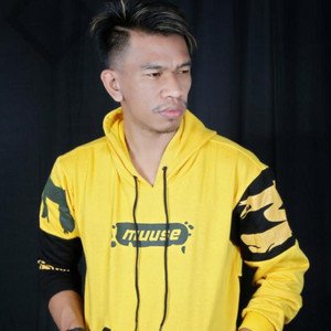 Download Lagu DJ Suhadi, Ali Gangga - Gara Gara Bang Emok - DJ Remix MP3 Download Lagu DJ Suhadi, Ali Gangga - Gara Gara Bang Emok - DJ Remix MP3