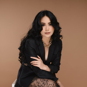 Download Lagu Lydia Putri - Berhenti Mencintaimu MP3 Download Lagu Lydia Putri - Berhenti Mencintaimu MP3