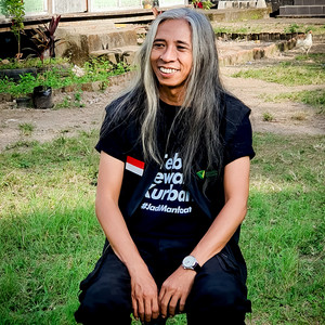Download Lagu Mr. Jarwo - Titipan Sahabat MP3 Download Lagu Mr. Jarwo - Titipan Sahabat MP3