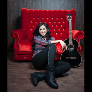 Download Lagu Erie Suzan - Ku Sambut Bahagia MP3 Download Lagu Erie Suzan - Ku Sambut Bahagia MP3