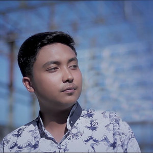 Download Lagu Al Arifin - Sakik Bia Den Tahan MP3 Download Lagu Al Arifin - Sakik Bia Den Tahan MP3