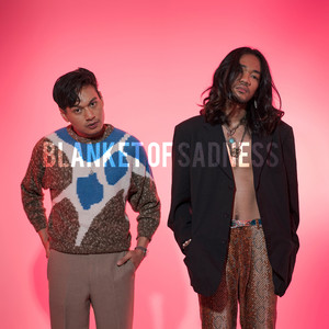 Download Lagu Oslo Ibrahim, Rendy Pandugo - Blanket of Sadness (feat. Rendy Pandugo) MP3 Download Lagu Oslo Ibrahim, Rendy Pandugo - Blanket of Sadness (feat. Rendy Pandugo) MP3