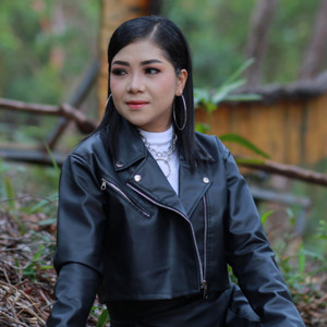 Download Lagu RHEINA - KARAM DILAUTAN TENANG MP3