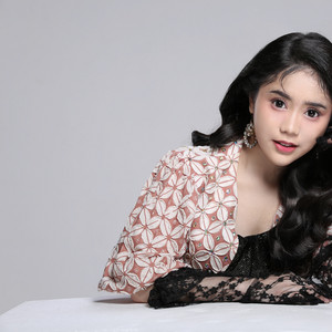 Download Lagu Azmy Z - KALANGKANG MP3
