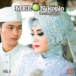 Download Lagu Gus Hilmi, Diyah Safira - Sholatullahi Wassalam MP3 Download Lagu Gus Hilmi, Diyah Safira - Sholatullahi Wassalam MP3