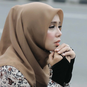 Download Lagu Vanny Vabiola - Mananti Pinangan Urang MP3 Download Lagu Vanny Vabiola - Mananti Pinangan Urang MP3