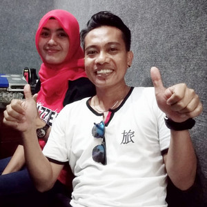 Download Lagu Ocholl Dhut, Ummy Nabilla - Demenan Batin MP3 Download Lagu Ocholl Dhut, Ummy Nabilla - Demenan Batin MP3