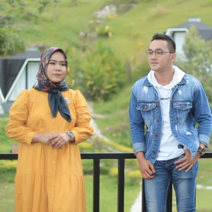 Download Lagu Randa Putra, Rayola - Dalam Harok Batinggakan MP3
