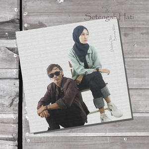 Download Lagu Delisha Okta, Bonang Woo - Setengah Hati MP3