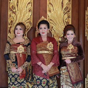 Download Lagu Galuh Bilen - Galungan Kuningan MP3 Download Lagu Galuh Bilen - Galungan Kuningan MP3
