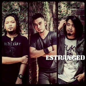 Download Lagu Estranged - Inginkan Kau MP3 Download Lagu Estranged - Inginkan Kau MP3